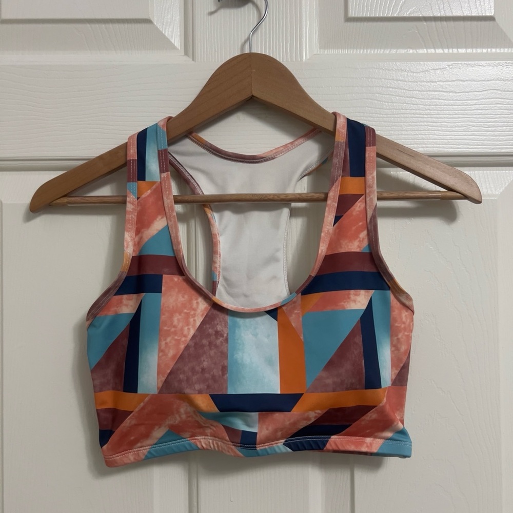 Geometric Women’s Padded Multicolor Active Sports Bra
